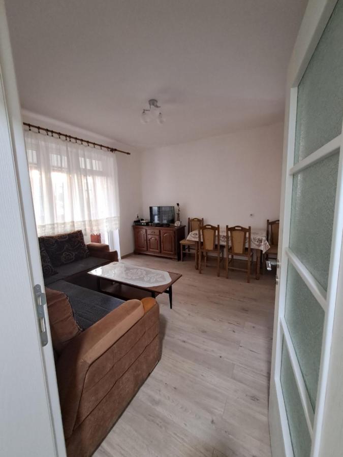 Crno Jezero Apartment