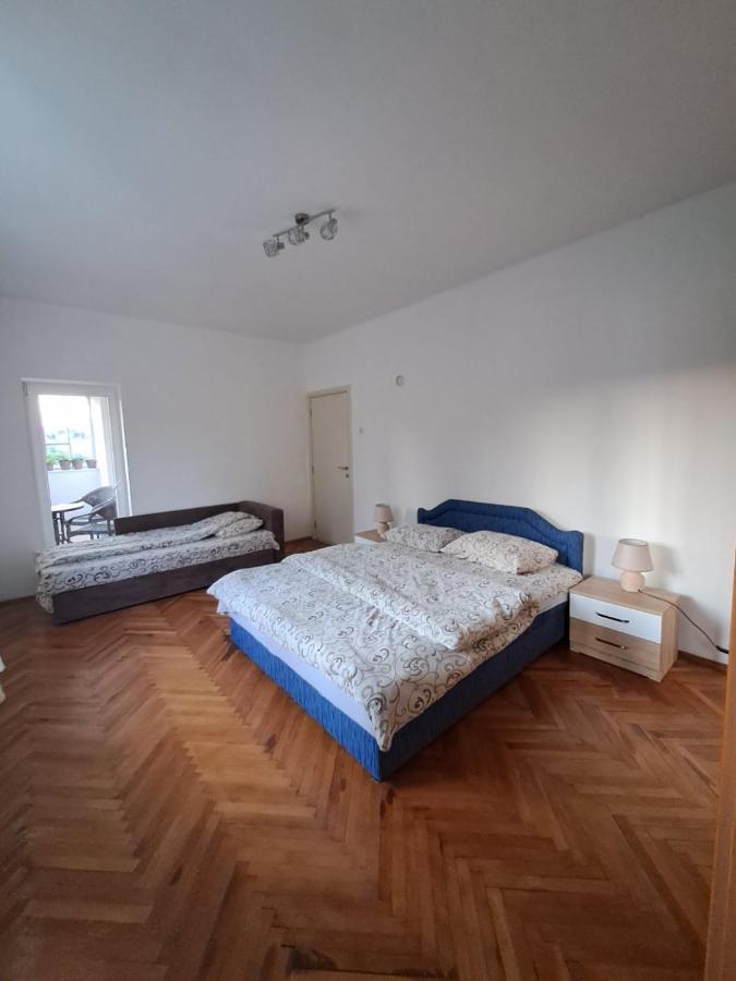 Crno Jezero Apartment